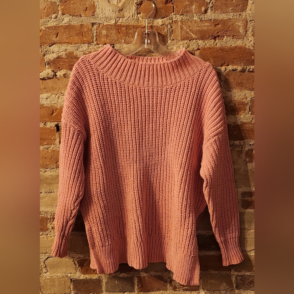 Aerie Chenille XS Crew neck